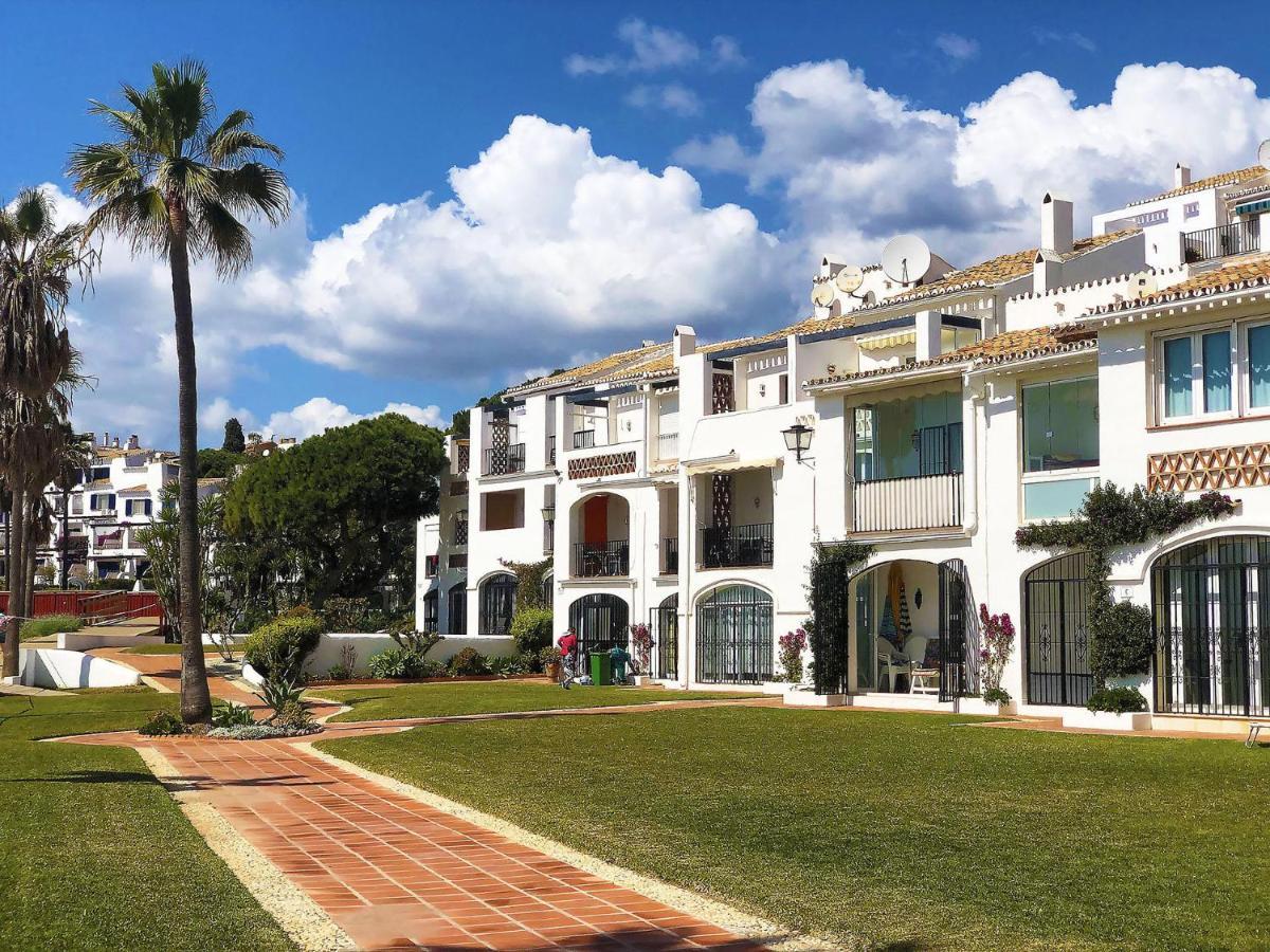 Dona Lola Micaela - Fully Equiped 1 Bedroom Ground Floor Beach Front Apartment With Direct Access To The Beach Of Calahonda - Costa Del Sol - Cs155 Sitio de Calahonda Eksteriør bilde